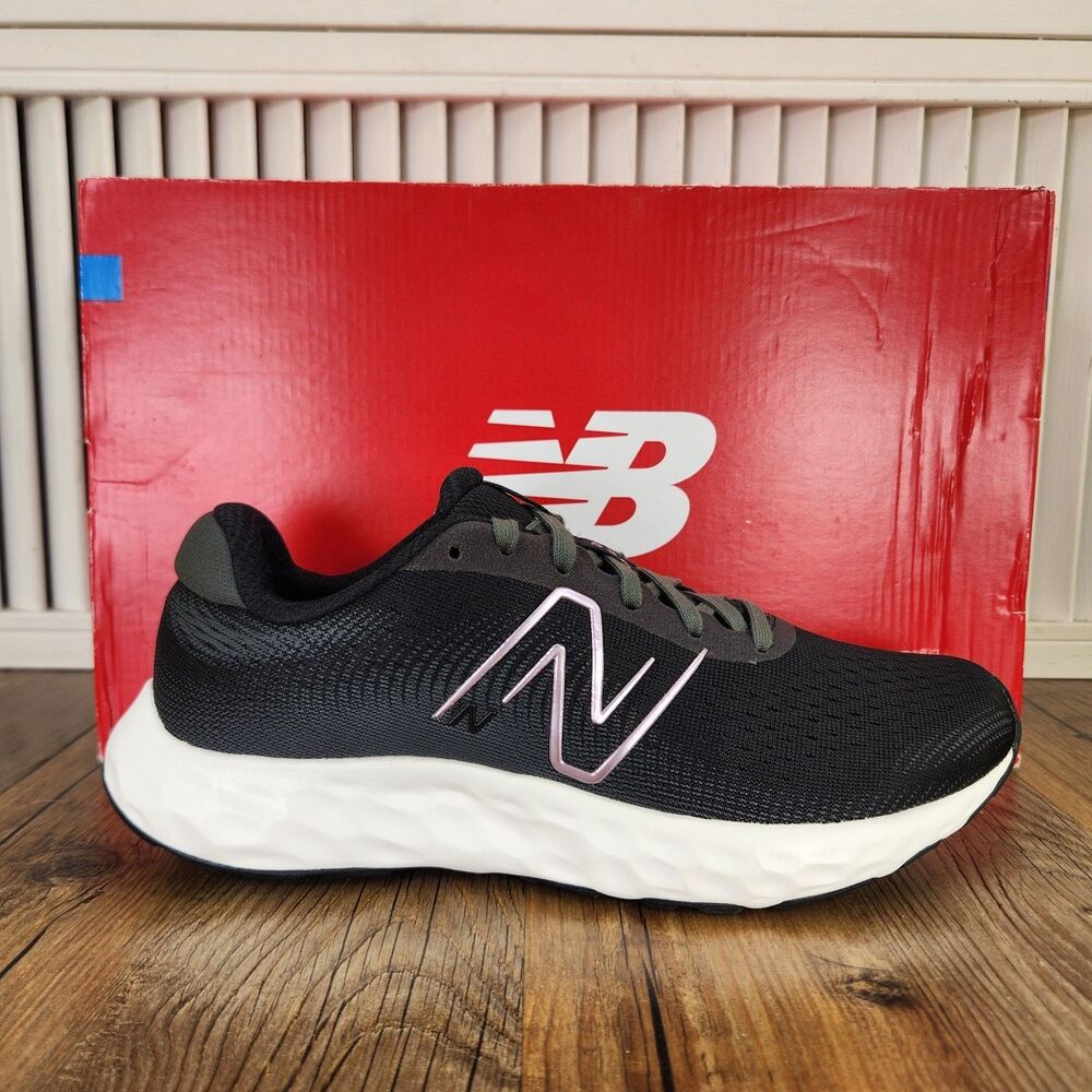 New Balance 520 v8 Womens Sz 8.5 B Black Athletic Running Sneakers Shoes W520LB8